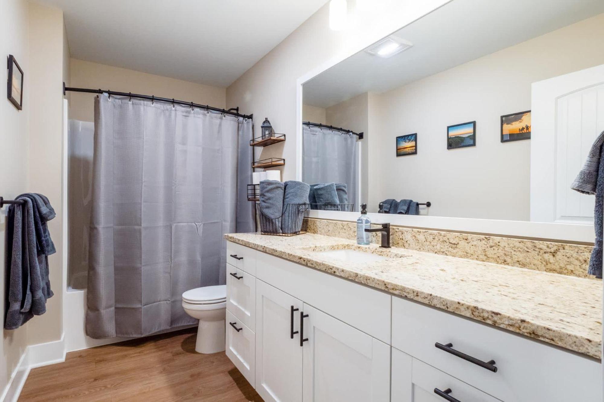 A Pet Friendly Cozy Condo In Traverse City Exterior foto
